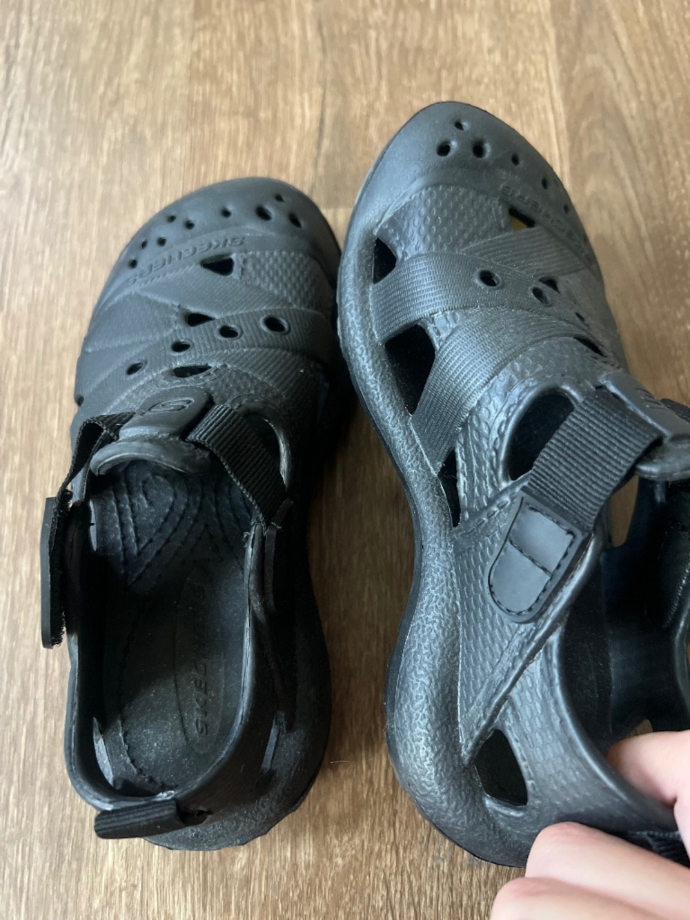 Water shoes